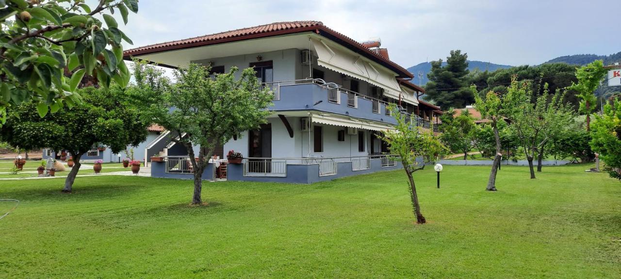 Maria - Pavlos And Appartement *