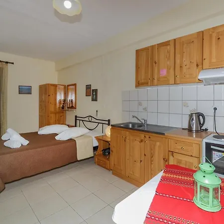 Maria - Pavlos Studios And Apartments Vourvourou Room photo